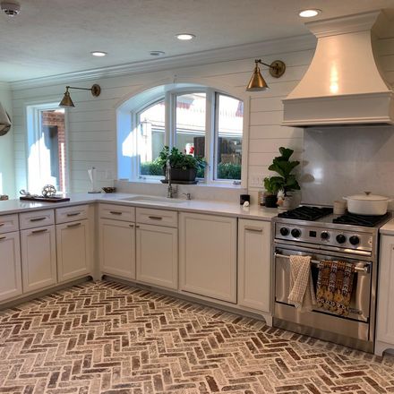 Cabinet painting by Reyes Painting LLC